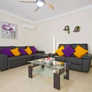 Riviera Park 2b, 2 Bed Apartment Puerto del Carmen (Lanzarote)